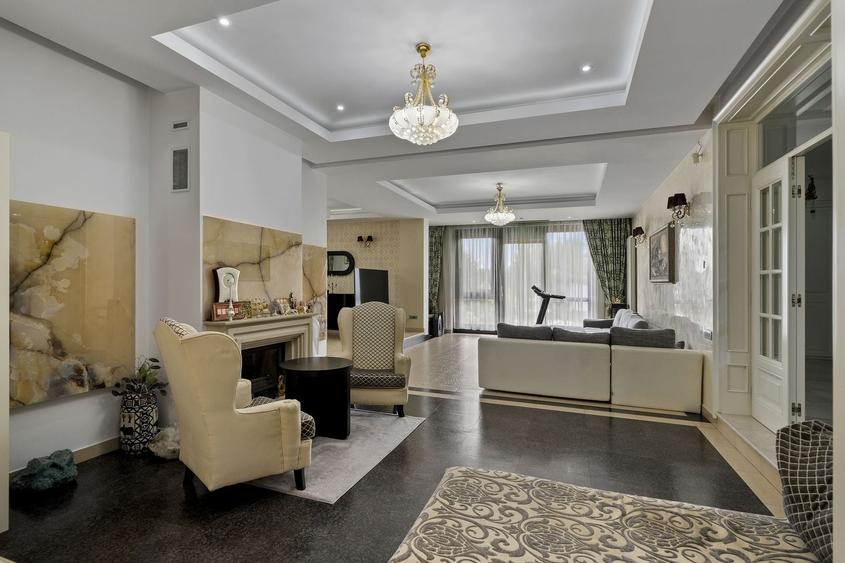 Casă individuală cu 10 camere cu Piscina în Băneasa