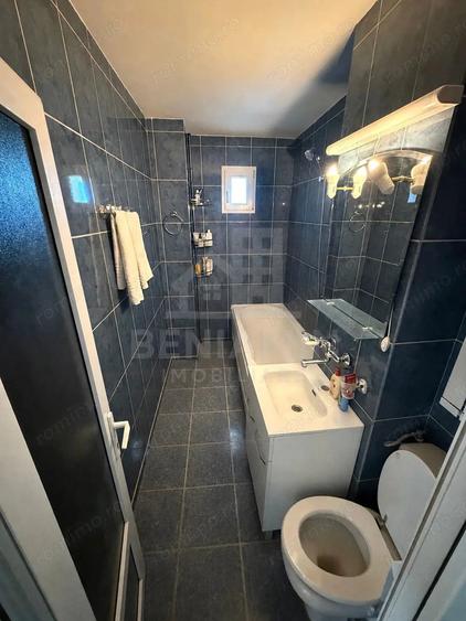 Apartament cu 3 camere decomandat în Brazda lui Novac