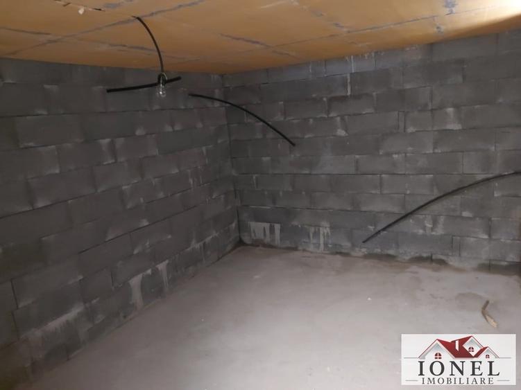 Casă individuală cu 3 camere cu Teren 450 Mp în Meteș