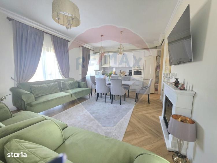 Apartament cu 4 camere în Unirii