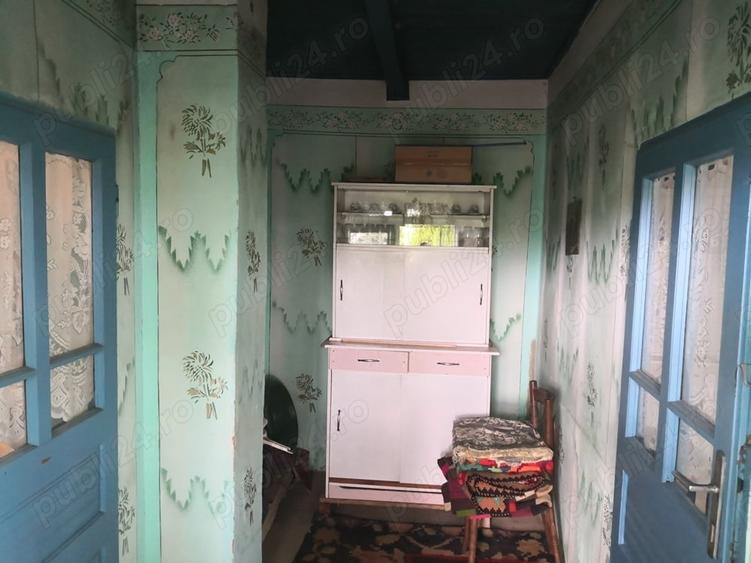 Casă cu 2 camere în Doljești