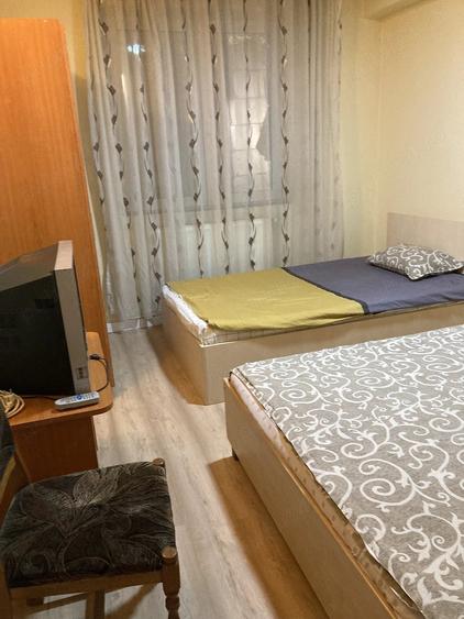Apartament cu 4 camere decomandat în Centru Civic