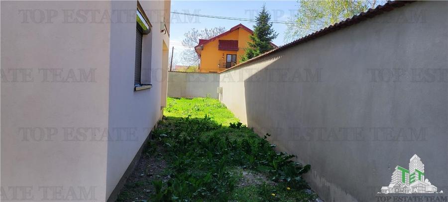 Casă individuală cu 5 camere cu Canalizare în Tamași