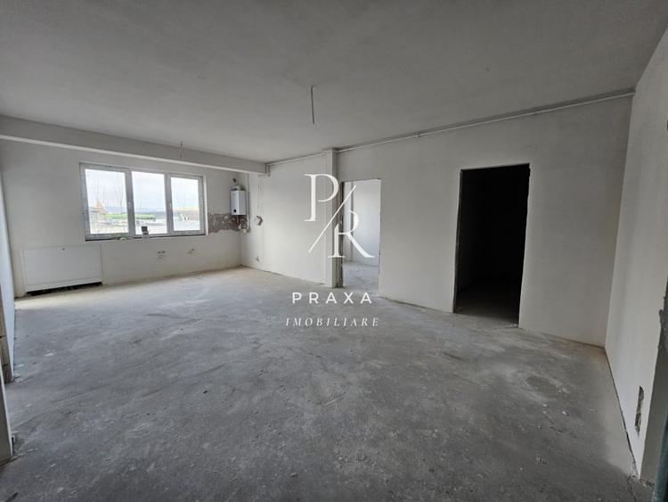 Apartament cu 3 camere semidecomandat în Florești — fotografia 3
