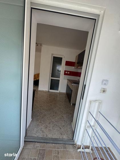 Casă cu 2 camere cu Teren 700 Mp în Central