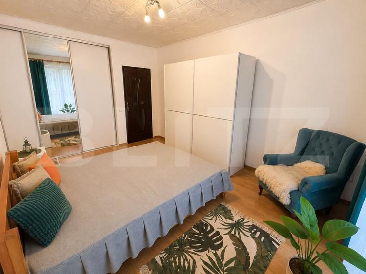 Apartament cu 2 camere semidecomandat, mobilat în Florești