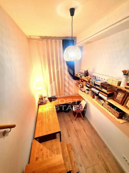 Apartament cu 3 camere nedecomandat, mobilat în Badea Cârțan