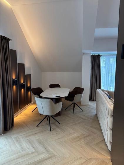 Apartament cu 2 camere decomandat în Exterior Vest