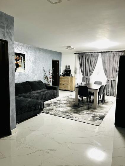 Apartament cu 2 camere semidecomandat în Florești — fotografia 1