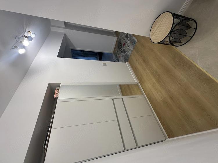 Apartament cu 2 camere decomandat în Vitan