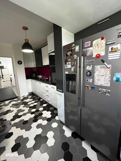 Apartament cu 3 camere decomandat, mobilat în Berceni