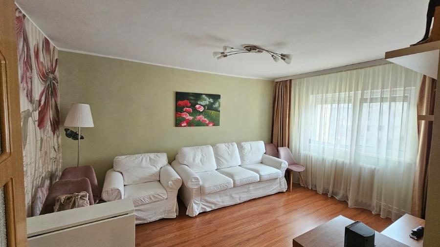 Apartament cu 4 camere în Inel II