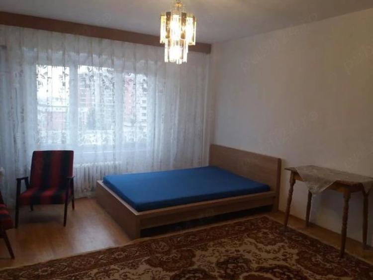 Garsonieră decomandată în Ștefan cel Mare
