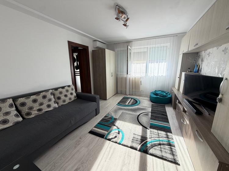 Apartament cu 2 camere nedecomandat în Șagului