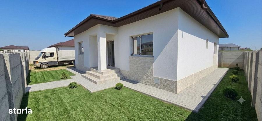 Casă cu 4 camere cu Teren 523 Mp în Clinceni
