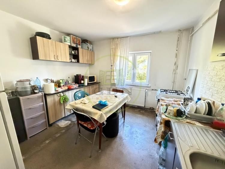Apartament cu 2 camere decomandat în Cornitoiu