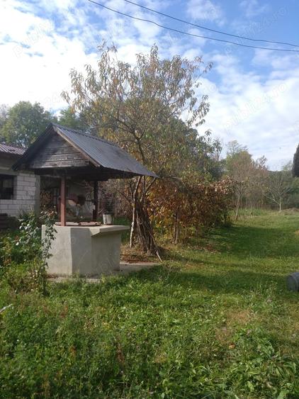 Casă cu 3 camere cu Teren 1870 Mp în Stroești