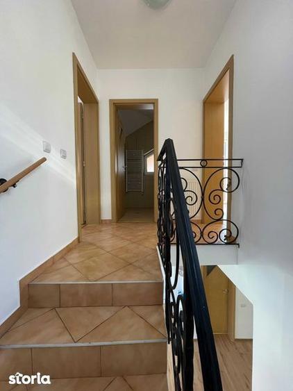 Casă cu 3 camere cu Teren 90 Mp în Noua