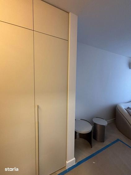 Apartament cu 3 camere în Est