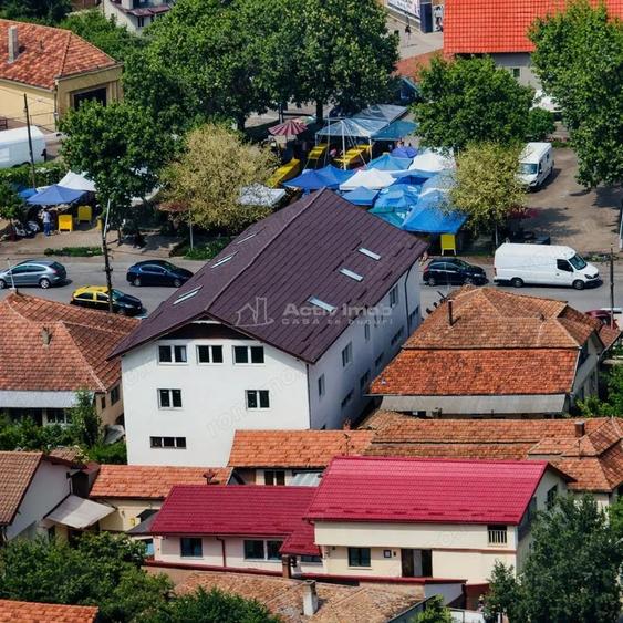 Spațiu comercial, de 836 mp, în Central