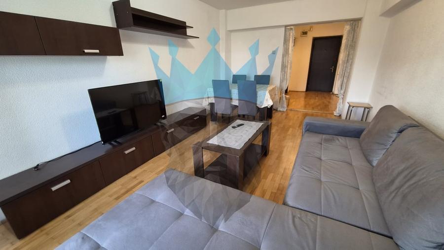Apartament cu 3 camere decomandat, mobilat în P-ța Alba Iulia