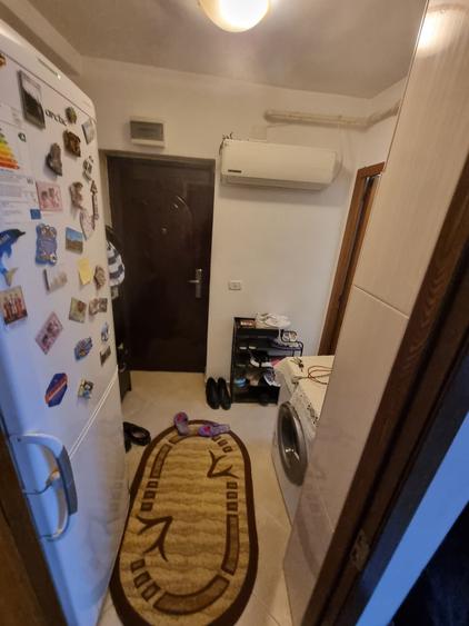 Apartament cu 2 camere nedecomandat în Central