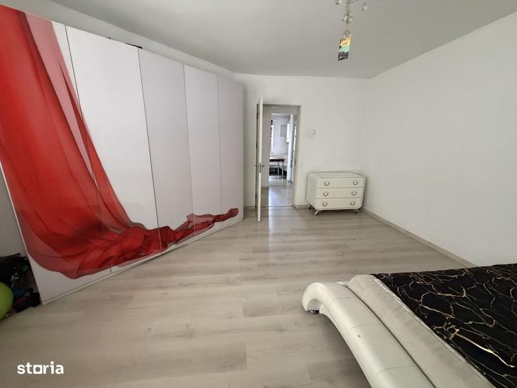 Spațiu comercial, de 55 mp, în Central