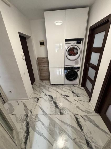 Apartament cu 2 camere decomandat în Florești