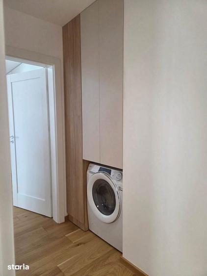 Apartament cu 3 camere decomandat în Astra — fotografia 1