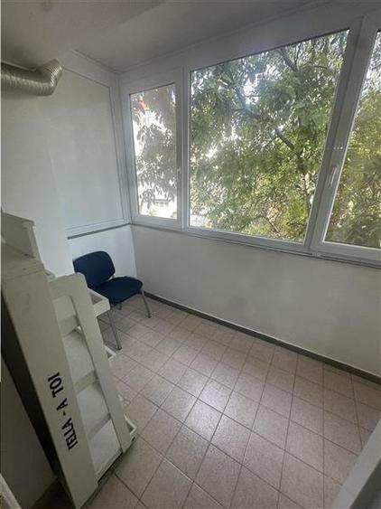 Apartament cu 2 camere decomandat, mobilat în Bucovina