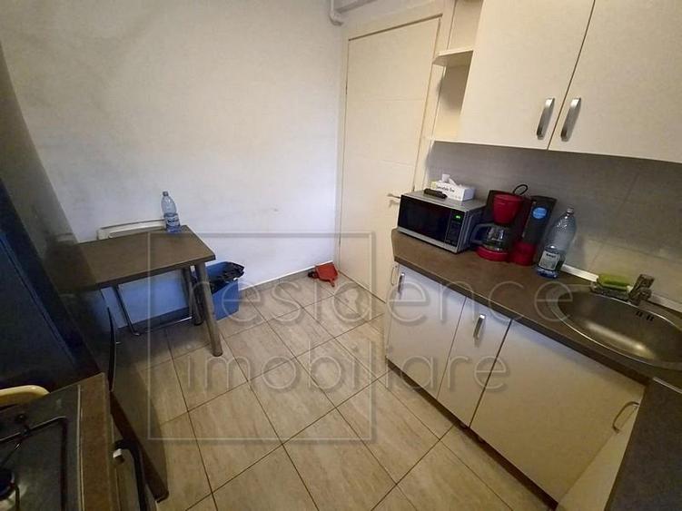 Apartament cu 2 camere semidecomandat în Între Lacuri