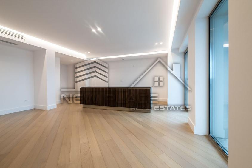 Apartament cu 4 camere decomandat, mobilat în Pipera