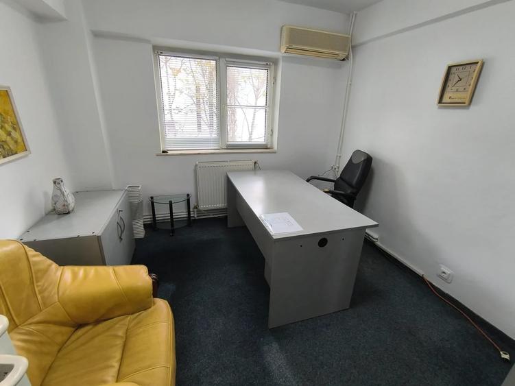Spațiu comercial, de 80 mp, în Peninsula