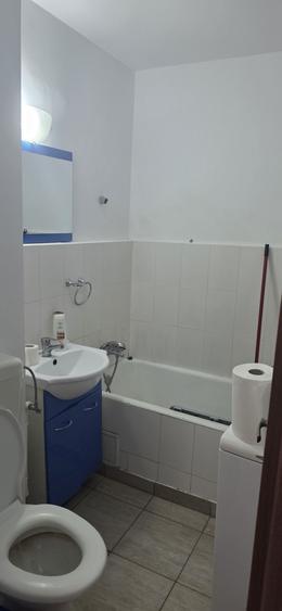 Garsonieră decomandată în Drumul Taberei