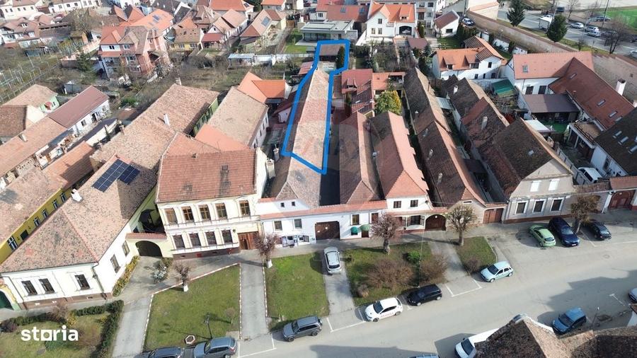 Casă cu 4 camere în Ultracentral