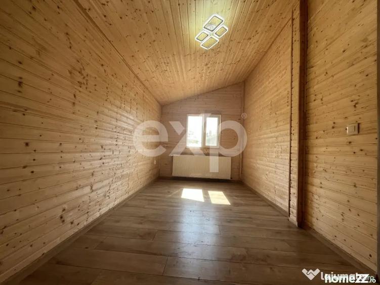 Casă cu 4 camere cu Teren 861 Mp în Cuparu