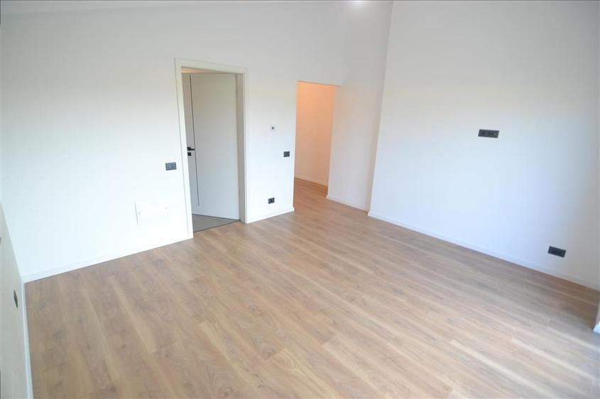Casă individuală cu 3 camere cu Teren 517 Mp în Tărlungeni