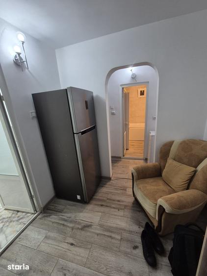 Apartament cu 2 camere decomandat în C5