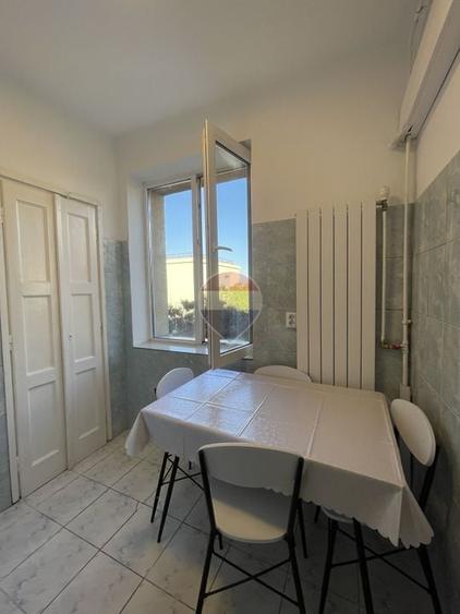 Apartament cu 2 camere decomandat în Floreasca
