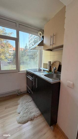Apartament cu 4 camere în Traian