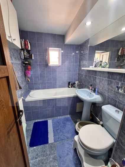 Apartament cu 2 camere decomandat, mobilat în Central
