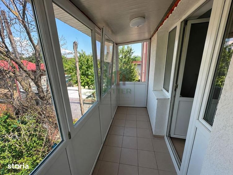Apartament cu 3 camere semidecomandat în Ștefăneștii de Jos