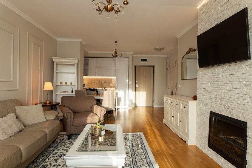 Apartament cu 2 camere semidecomandat în Semicentral