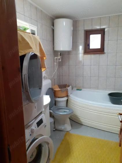 Casă cu 3 camere în Garoafa