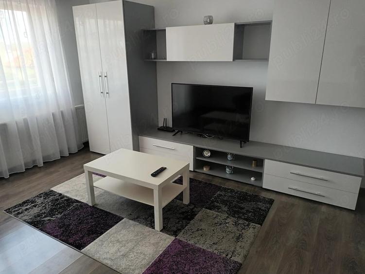 Apartament cu 2 camere decomandat în Tolstoi