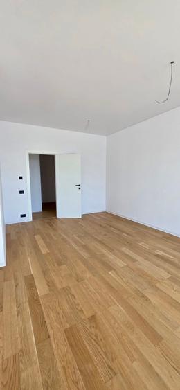 Yacht KID | 4 camere | Terasă 356 mp | Piscină privată | 515 mp suprafață totală - 12