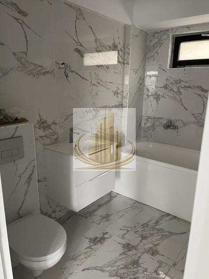 Apartament cu 2 camere decomandat în Apărătorii Patriei