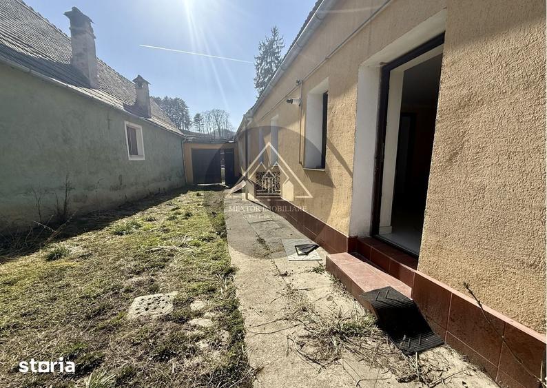 Casă cu 3 camere cu Teren 1343 Mp în Moșna
