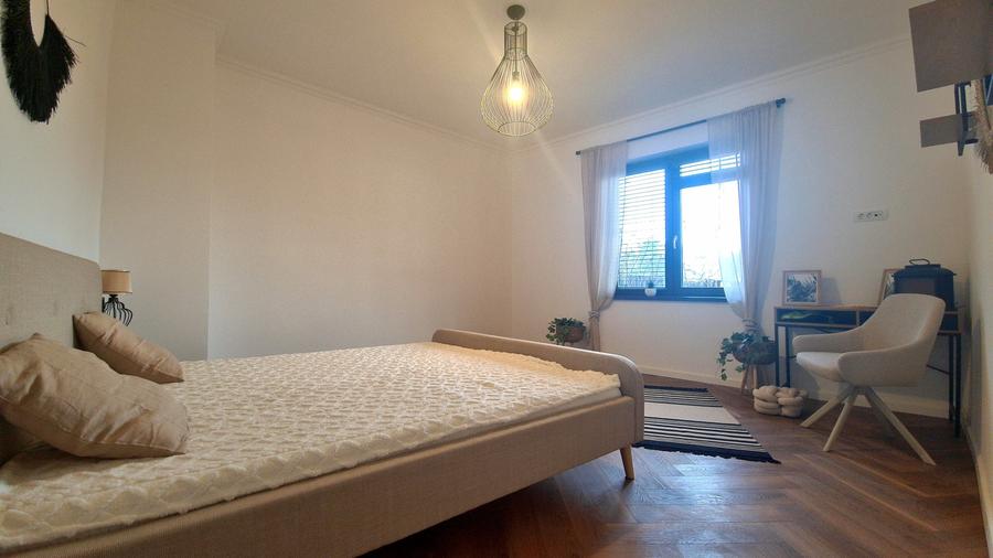 Casă cu 2 camere cu Canalizare în Centrul Istoric