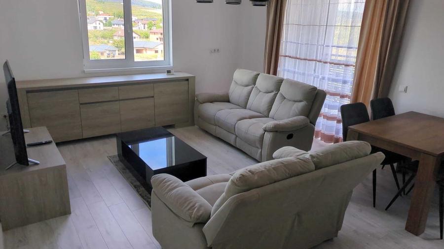 Apartament cu 2 camere în Petru Rareș